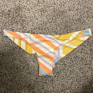 billabong tanga bikini bottoms (never worn!!)